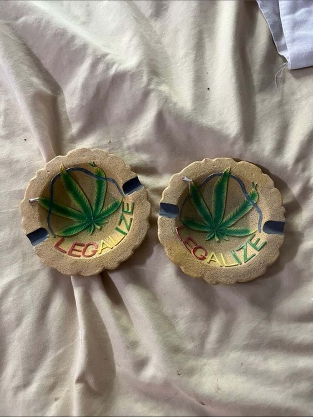Legalize Ashtrays